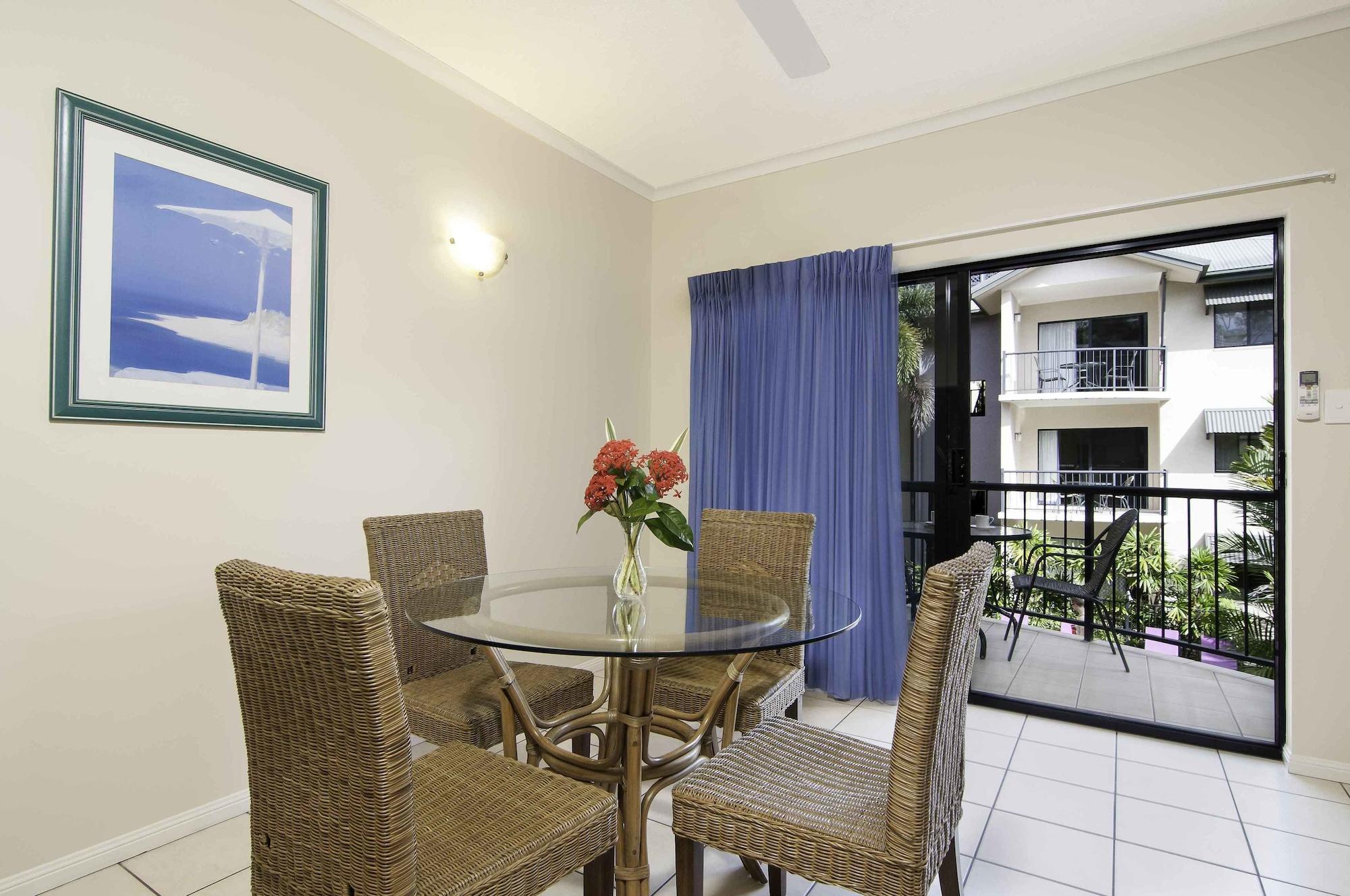 Bay Villas Resort Port Douglas Exterior foto